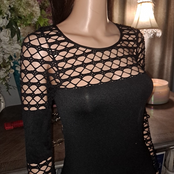 Sexy venus top, size s, stretchy - Picture 4 of 11